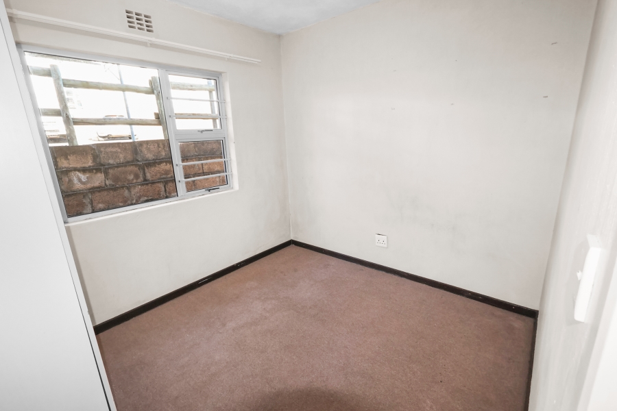 To Let 2 Bedroom Property for Rent in Beacon Bay Eastern Cape